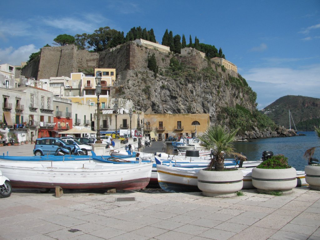 img_2012.jpg